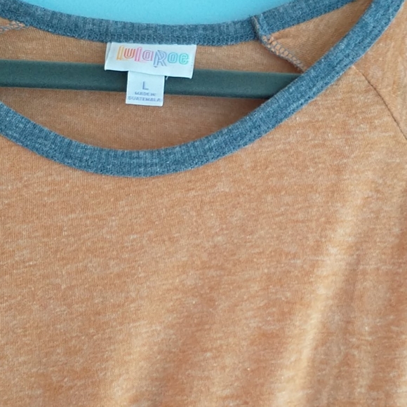 Lularoe Randy Top - Picture 2 of 4